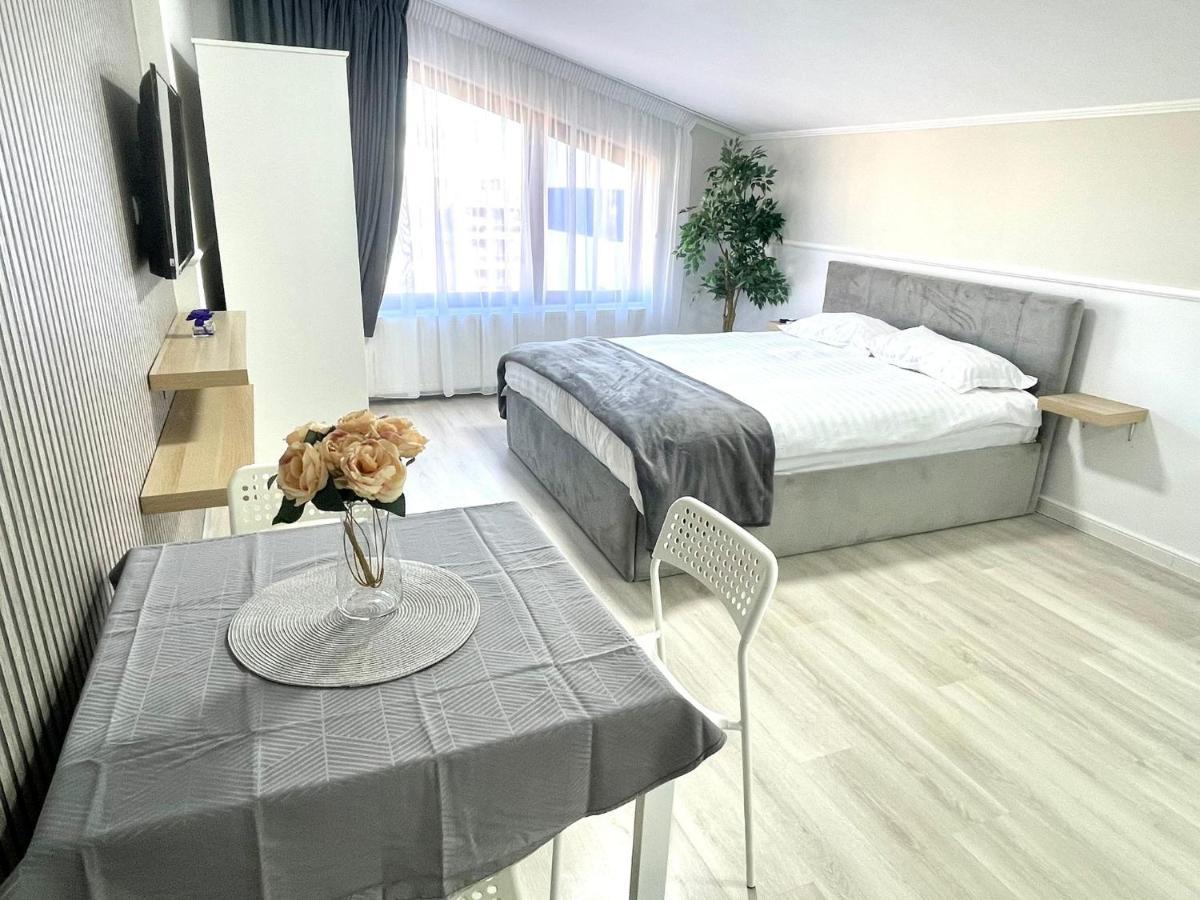 בוקרשט Baneasa Luxury Apartaments מראה חיצוני תמונה