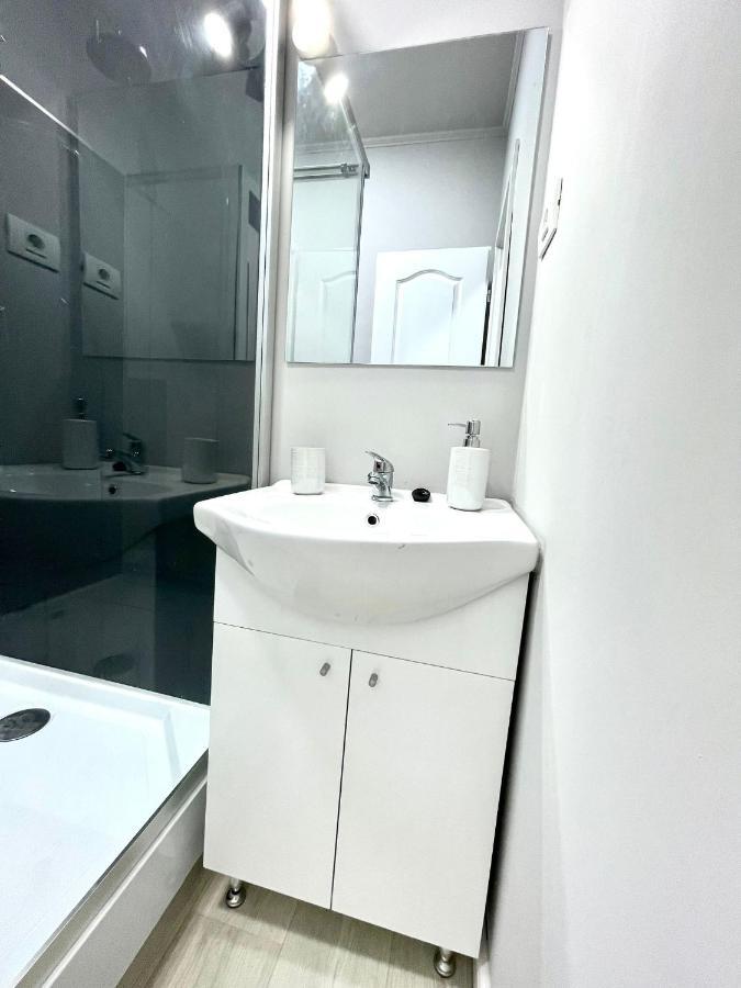 בוקרשט Baneasa Luxury Apartaments מראה חיצוני תמונה